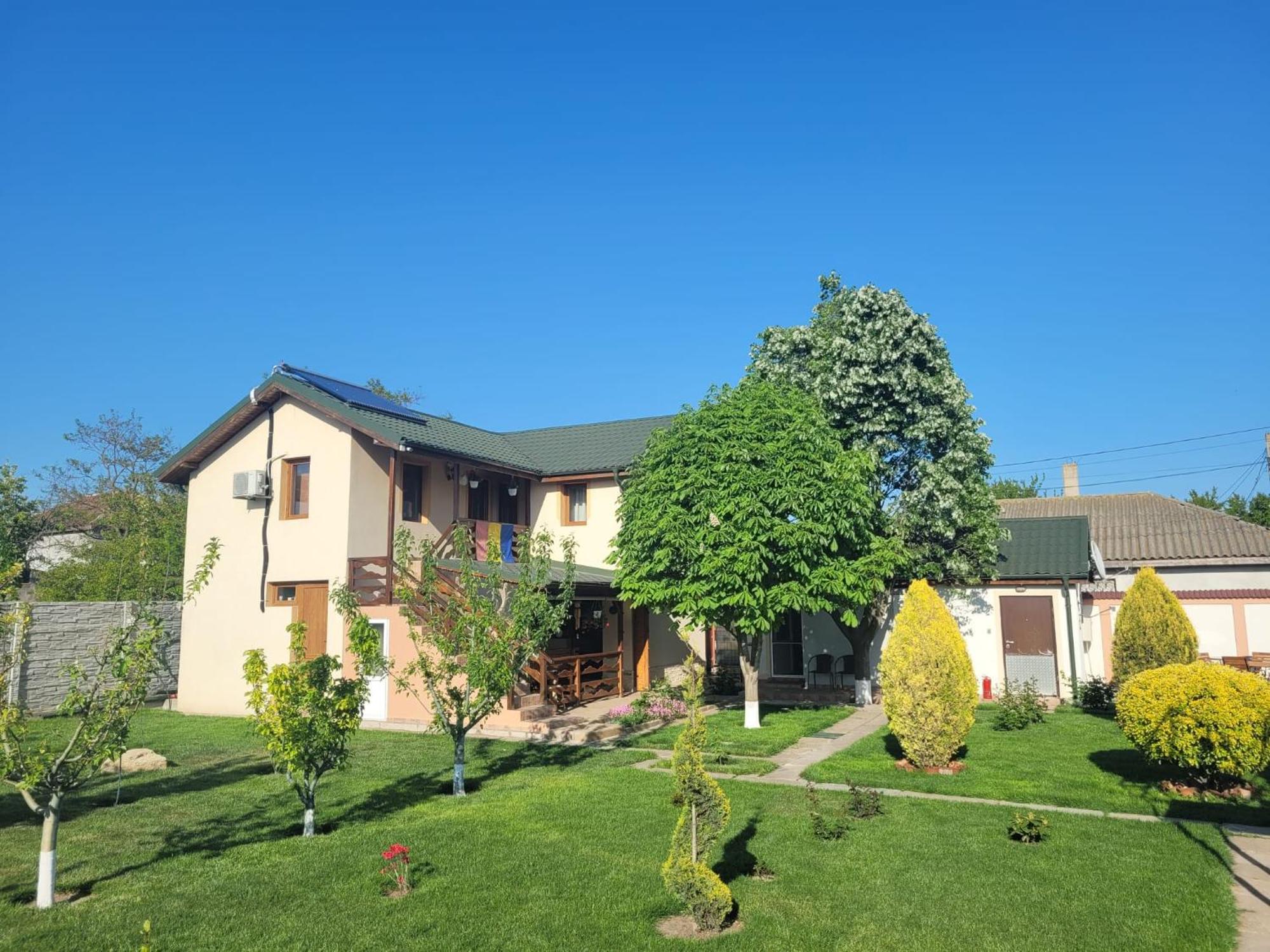 Casa Viviana Hotel Moldvabánya Kültér fotó